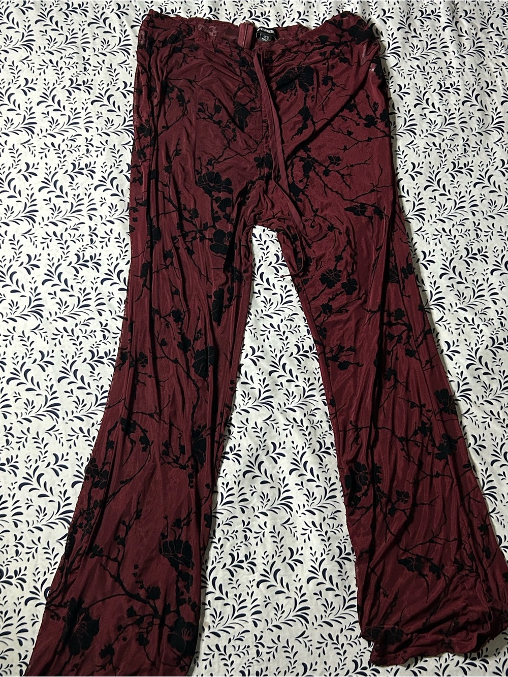 PrettyLittleThing Burgundy Wide-Leg Floral Velvet Pants